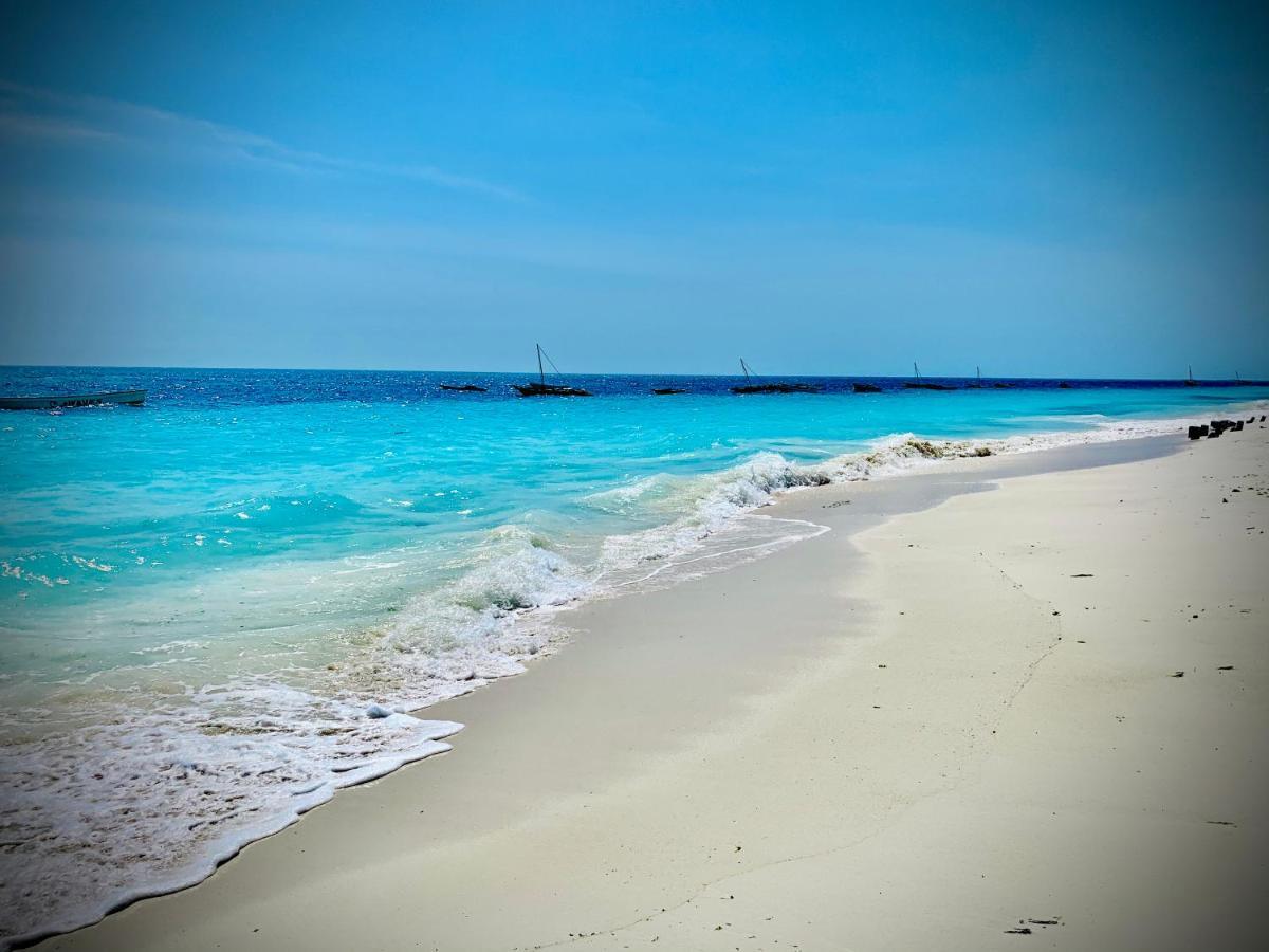 Zava Nungwi Hotel Bagian luar foto